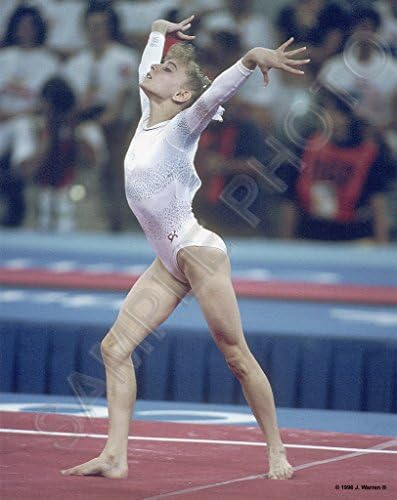 СПОРТНА СНИМКА на Шанън Милър САЩ, която придоби Златен медал в женската гимнастика Снимка 8х10