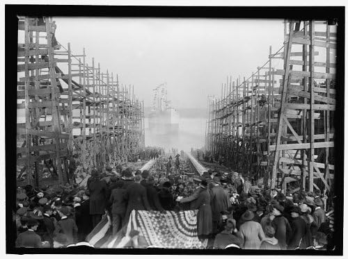 Исторически находки Снимка: Корпорация за възстановяване на флота, Спускане на вода, Ганстон Хол, Александрия,
